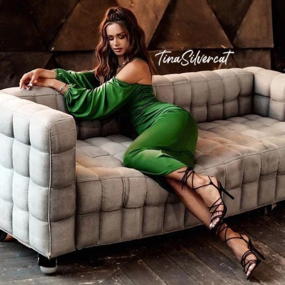 BLOGGER'S FAVE! Zara Long Dress With Gathered Details Green Sz S NWT - Picture 17 of 17